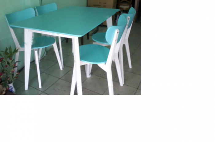 BÀN ĂN 4 GHẾ XẾP CHỐNG XANH 120
