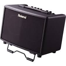ROLAND AC-33